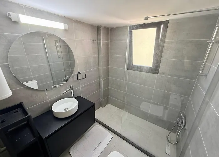 Διαμέρισμα Flat On Mehmet Akif Street